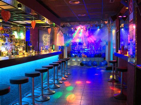 LGBT bars and clubs in Girona